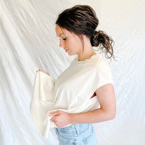 SOLD via Instagram shop. H&M Basics cream tank
Size XL